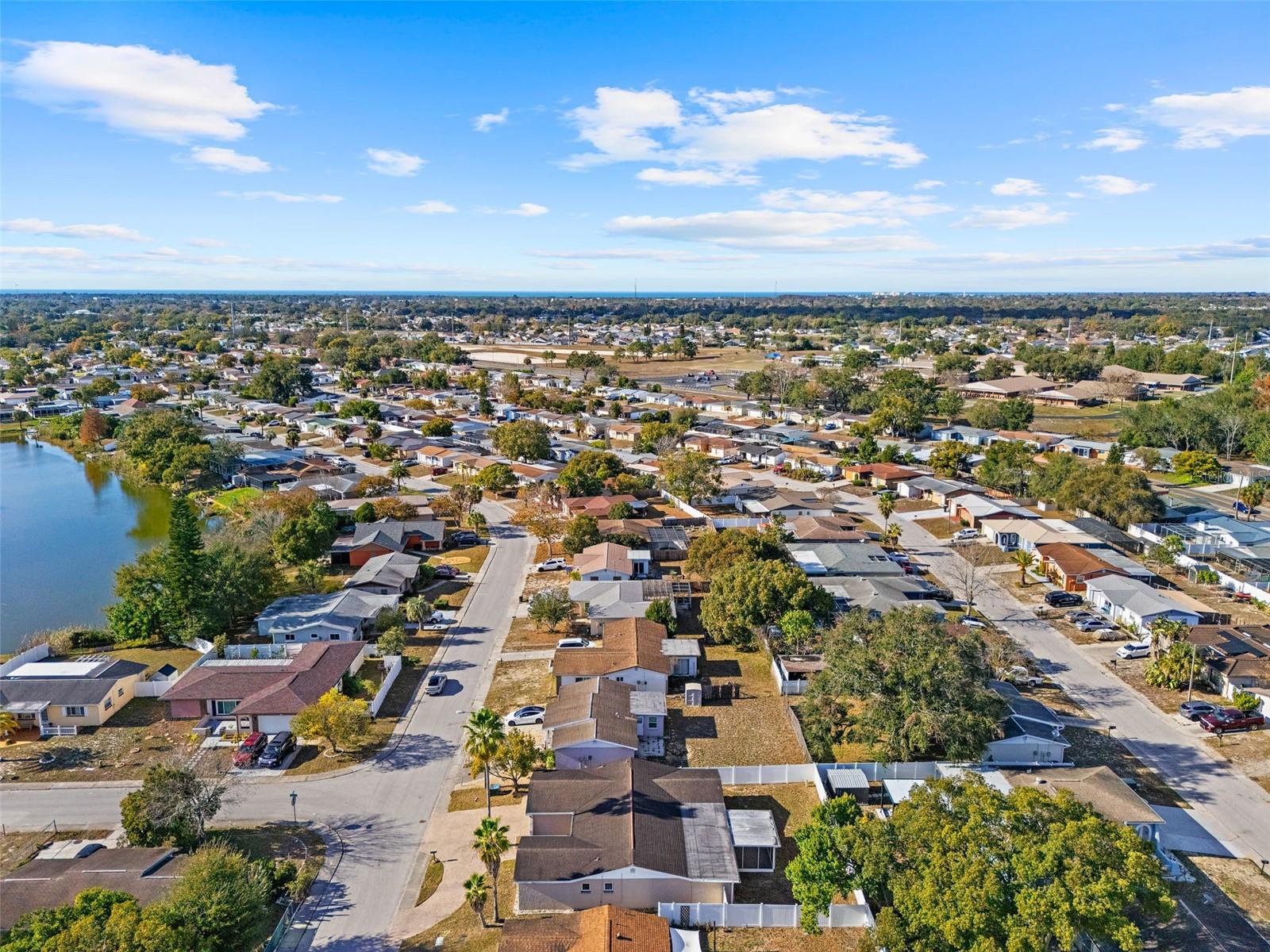 THE LAKES - Residential