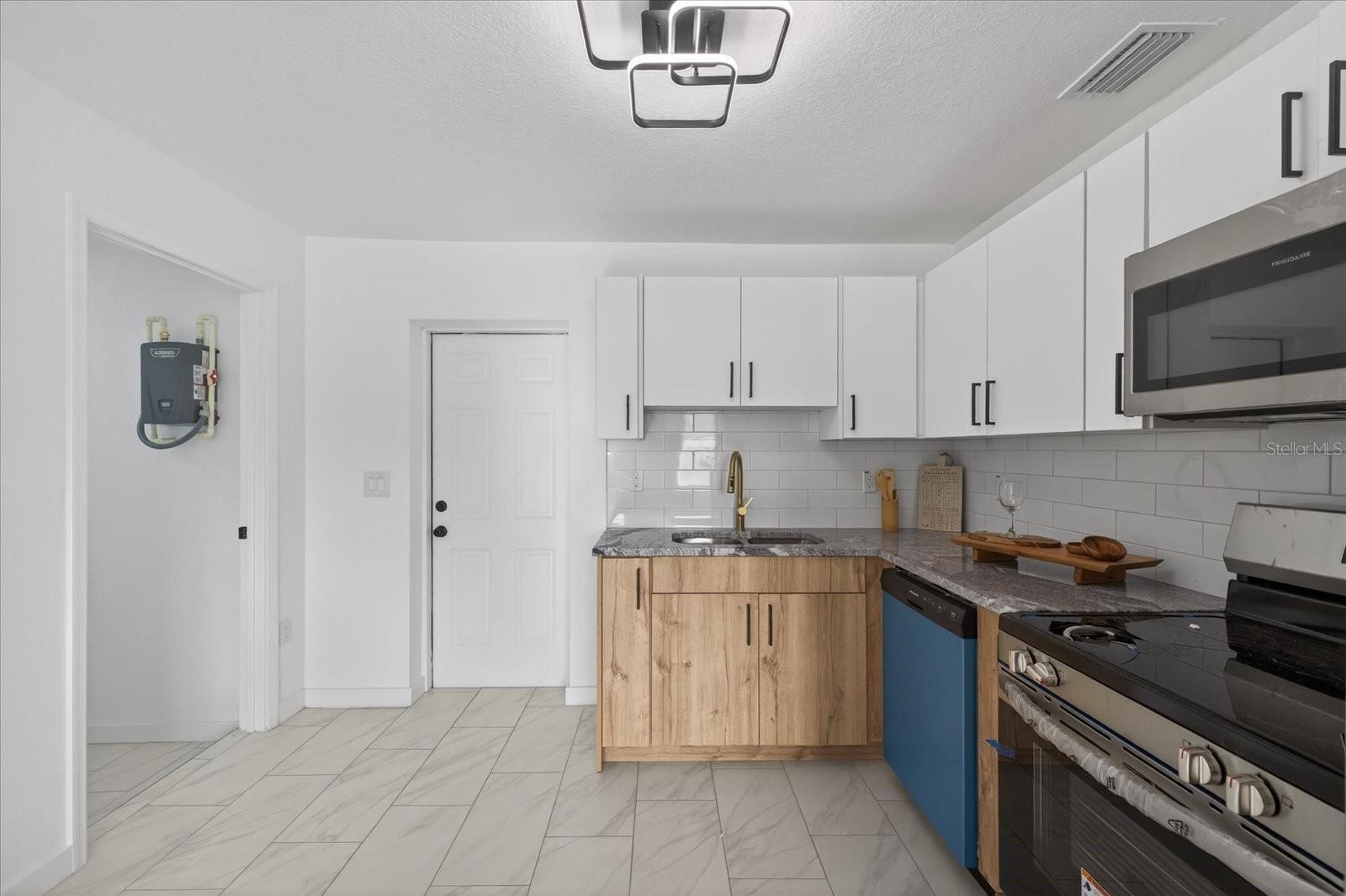 RIDGECREST ACRES - Residential