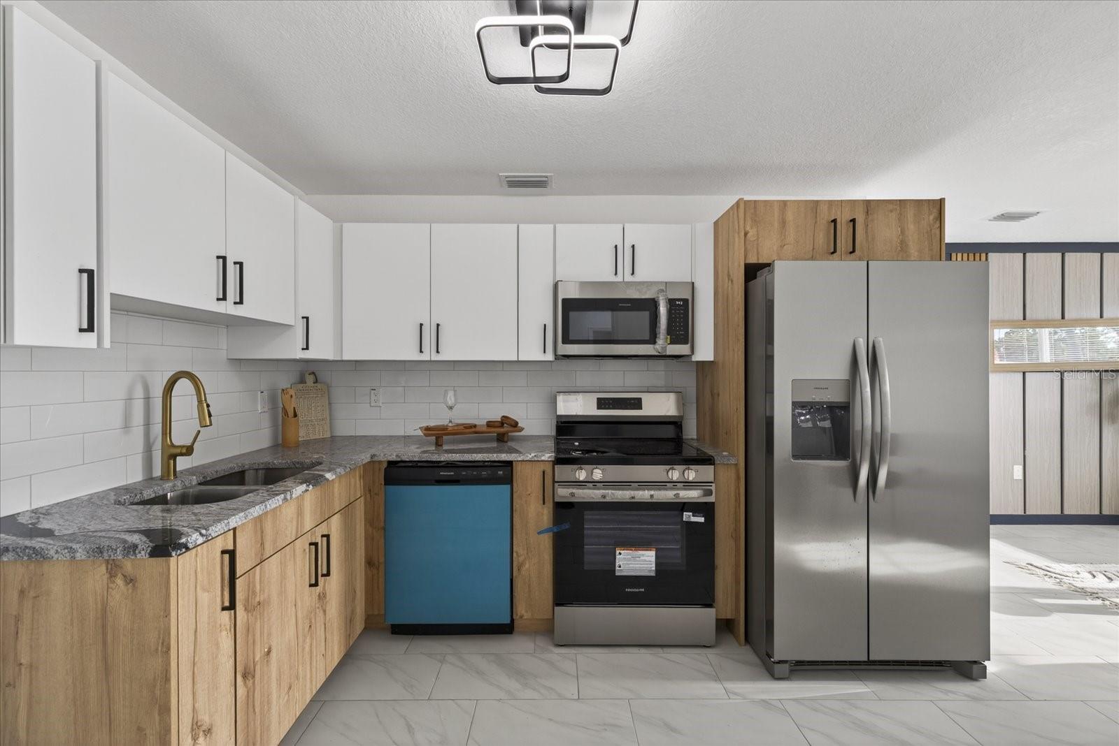 RIDGECREST ACRES - Residential