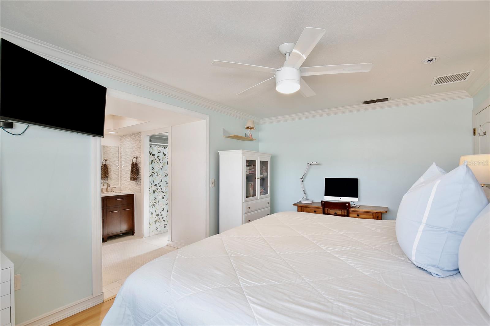 SPRING OAKS - Residential