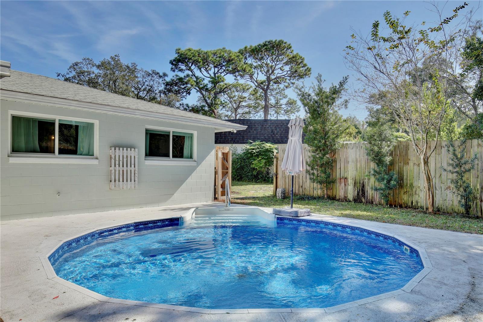 SPRING OAKS - Residential