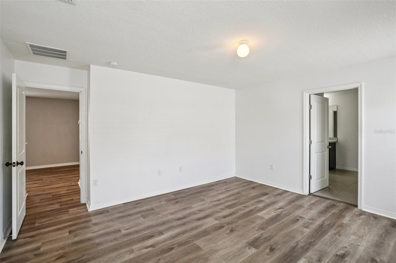 WALDEN WOODS SINGLE FAMILY - Residential