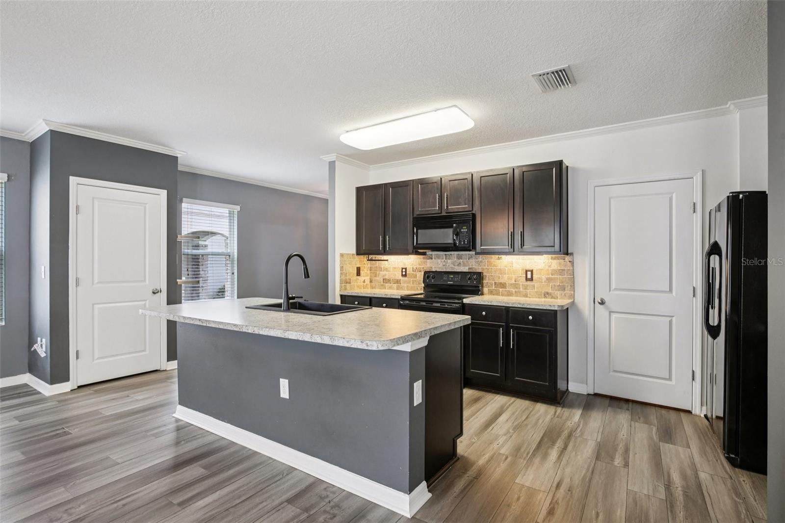 WALDEN WOODS SINGLE FAMILY - Residential