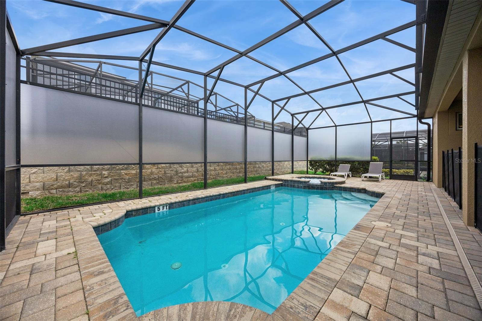 SOLARA RESORT - Residential