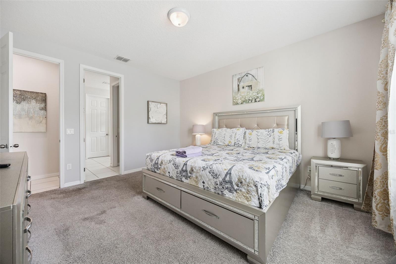 SOLARA RESORT - Residential