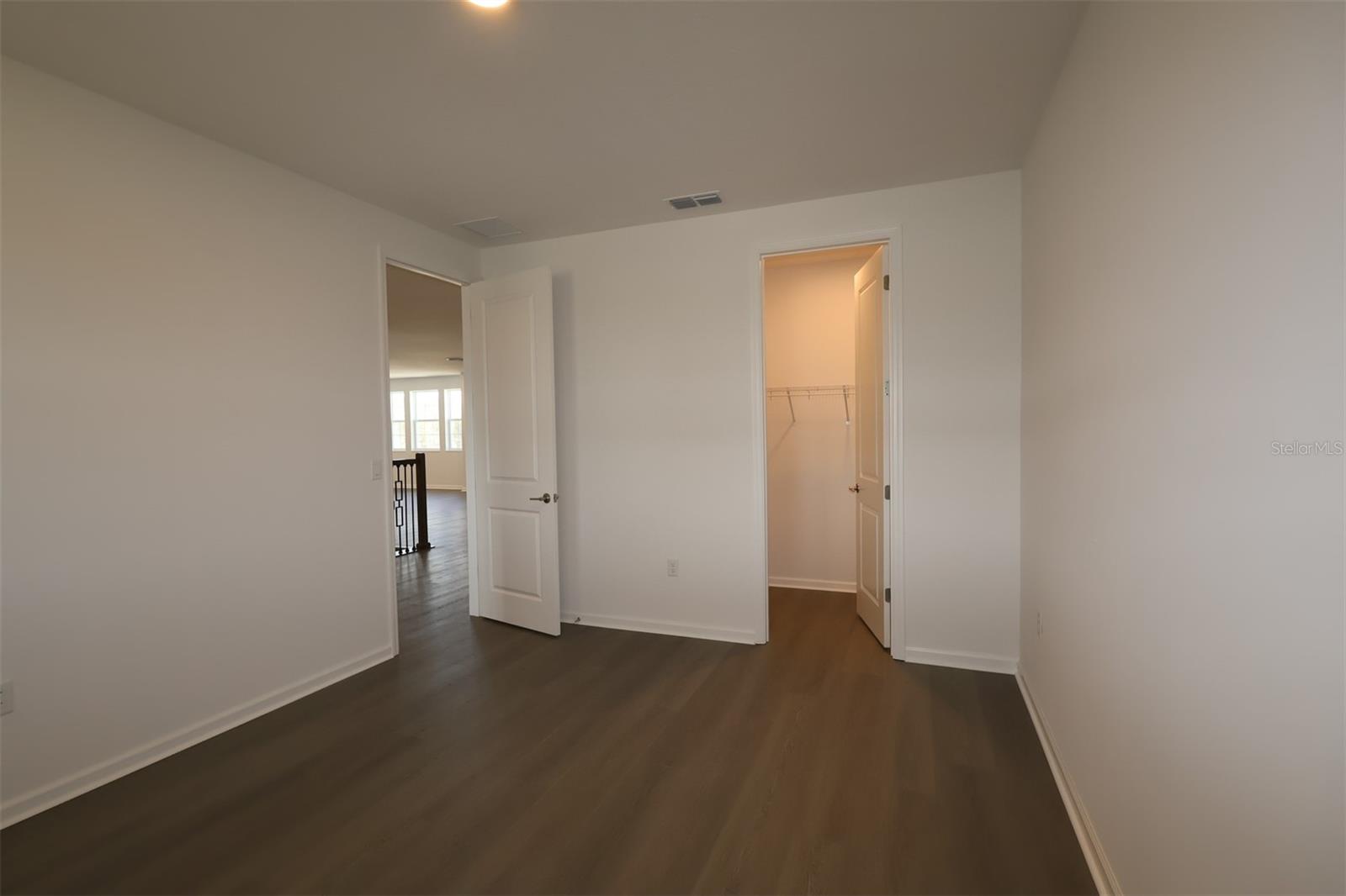 WILLOW RUN - Residential