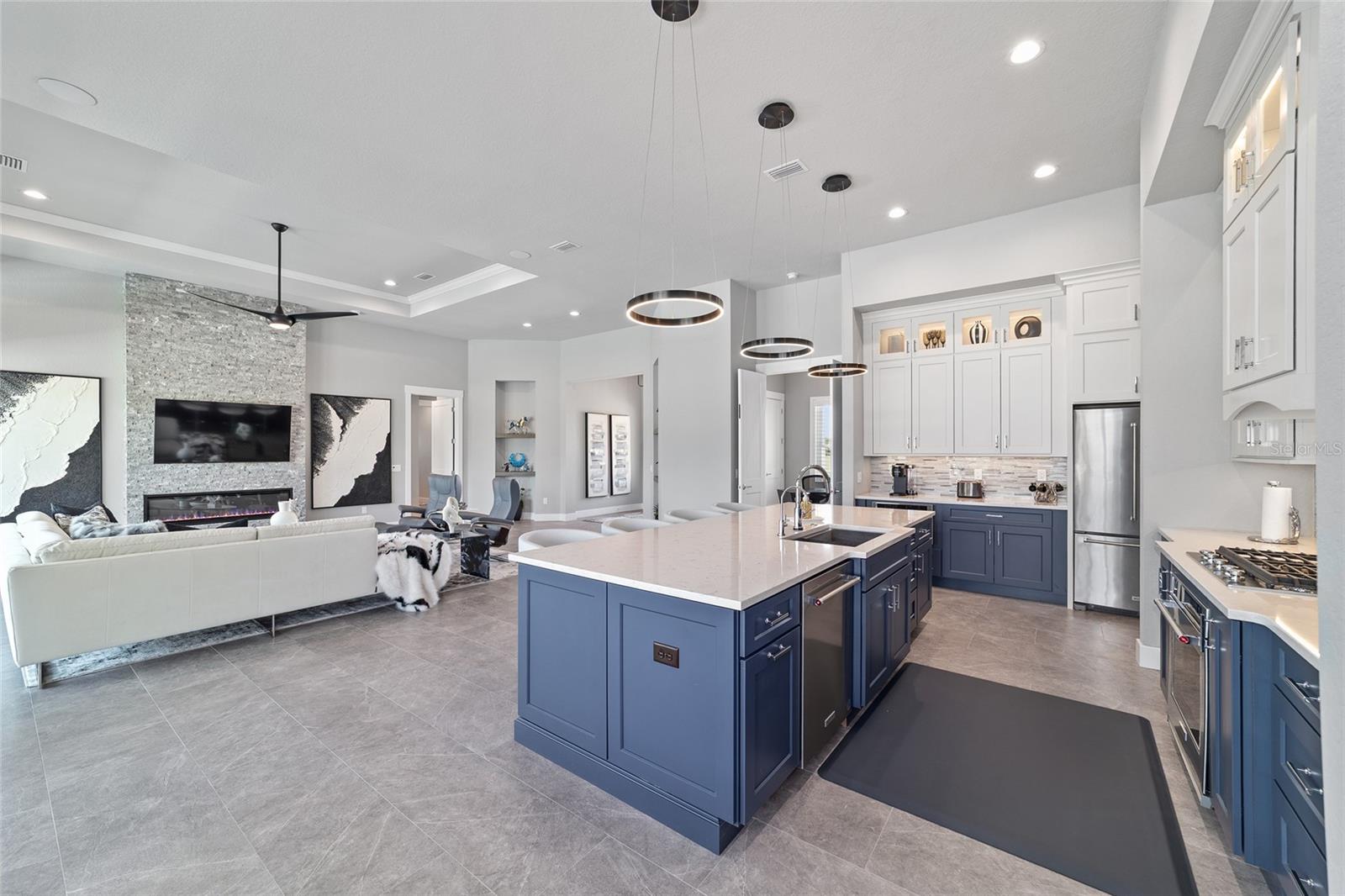 BEL LAGO WEST HAMLET - Residential
