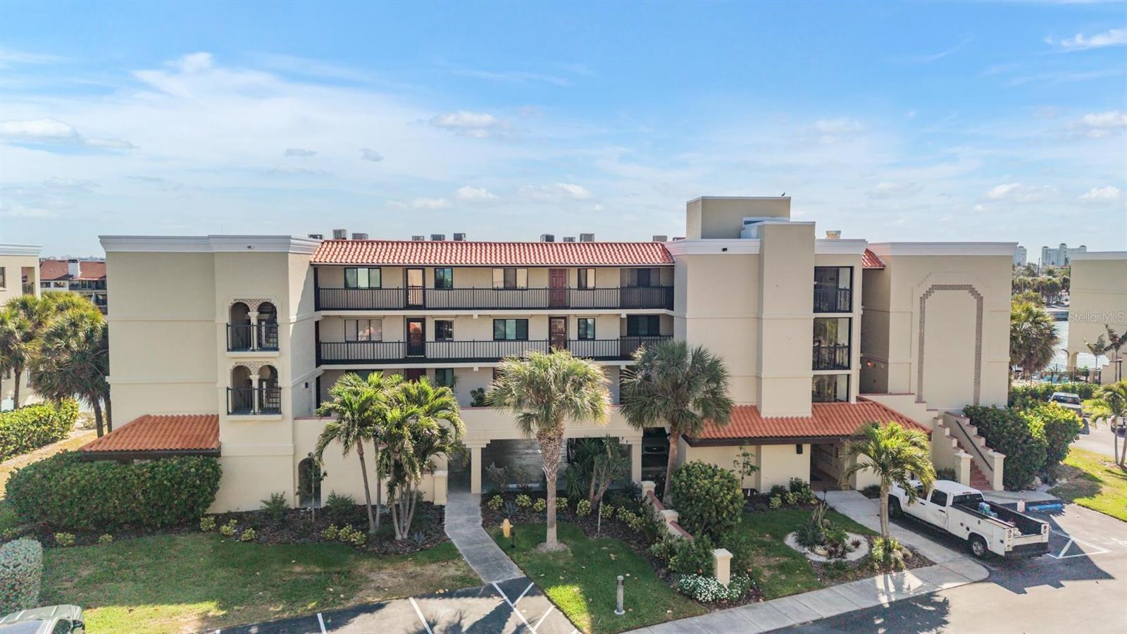 7435 BAYSHORE DRIVE 303