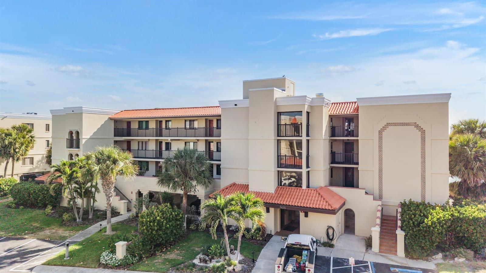 7435 BAYSHORE DRIVE 303