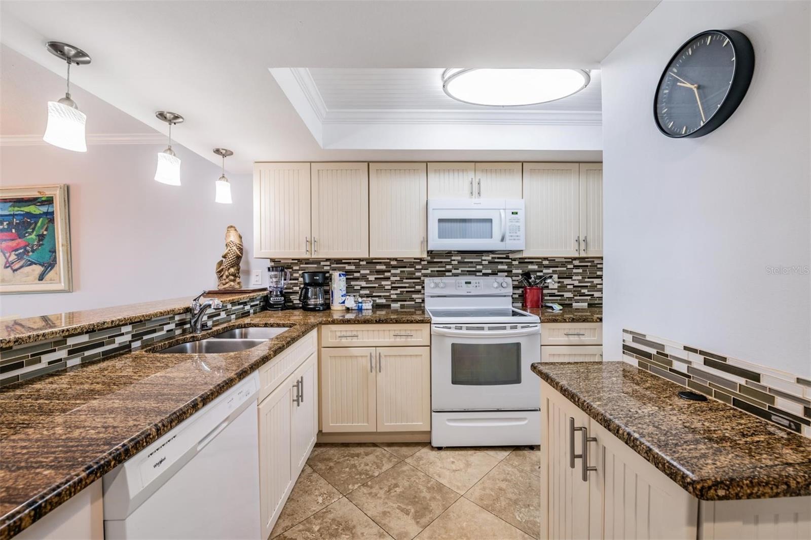 LANDS END AT SUNSET BEACH CONDO - Residential