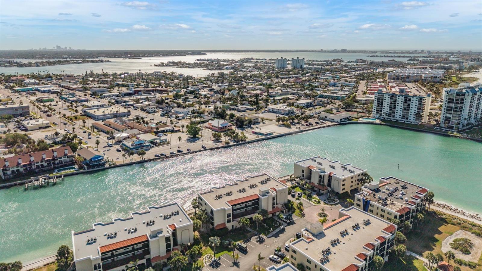 LANDS END AT SUNSET BEACH CONDO - Residential
