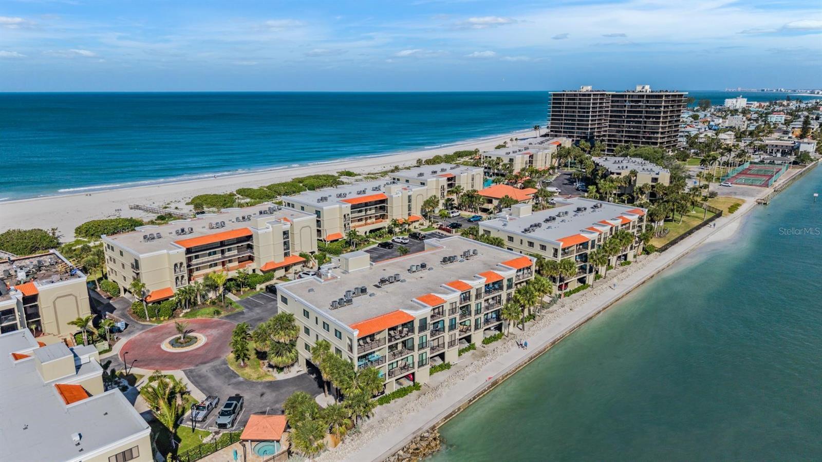 LANDS END AT SUNSET BEACH CONDO - Residential