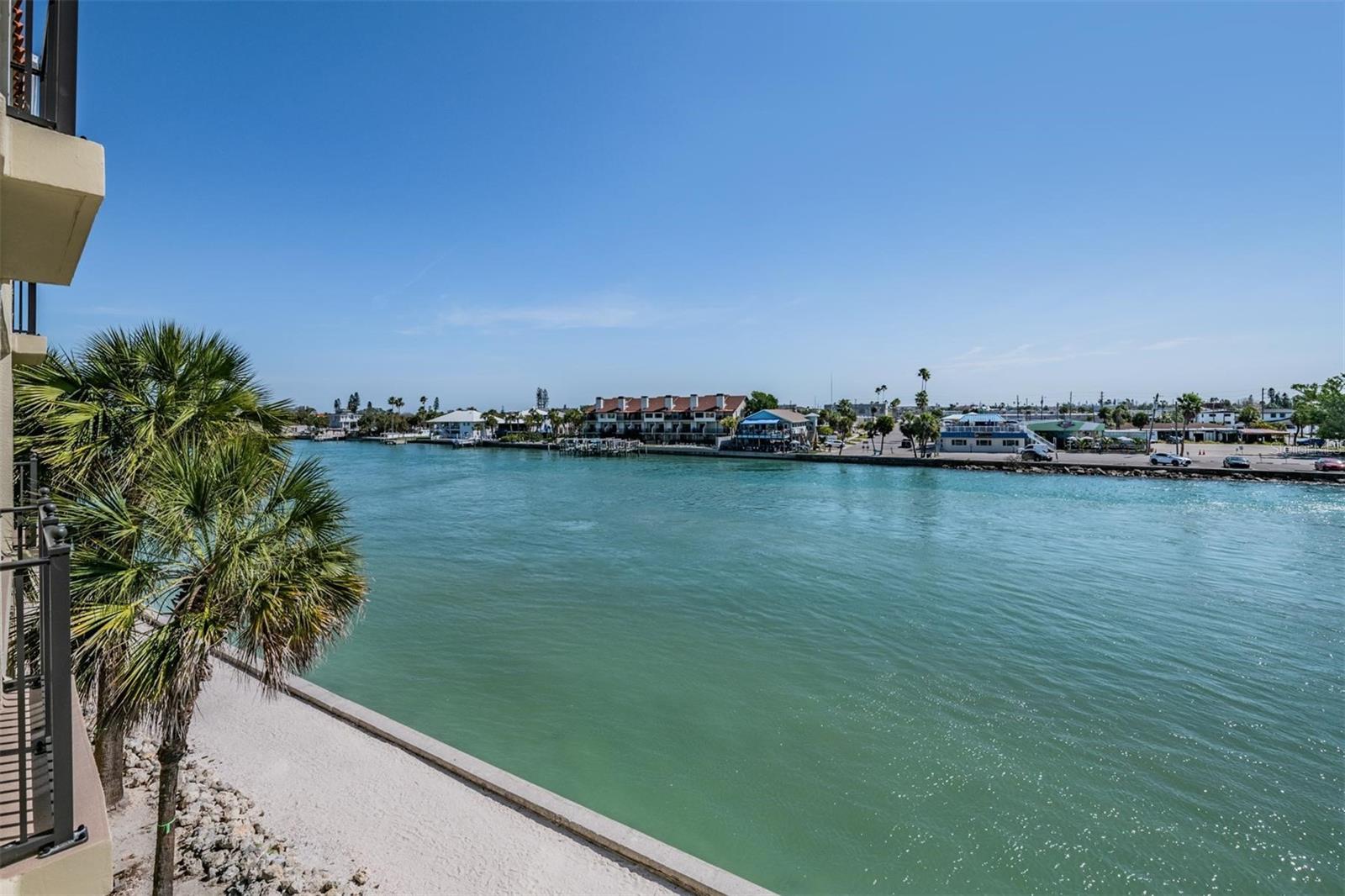 LANDS END AT SUNSET BEACH CONDO - Residential