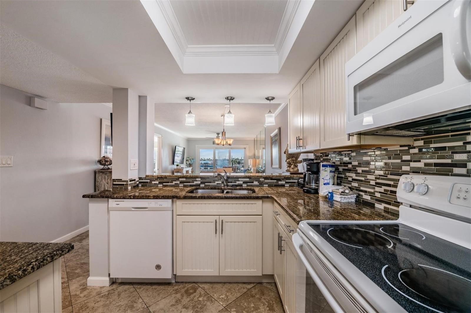 LANDS END AT SUNSET BEACH CONDO - Residential