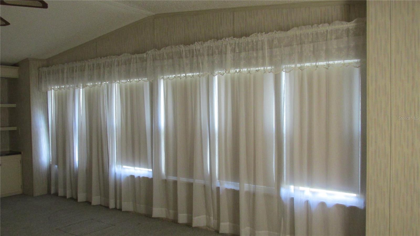 SWEETWATER GOLF & TENNIS CLUB - Residential