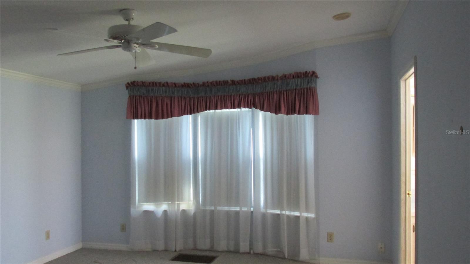 SWEETWATER GOLF & TENNIS CLUB - Residential