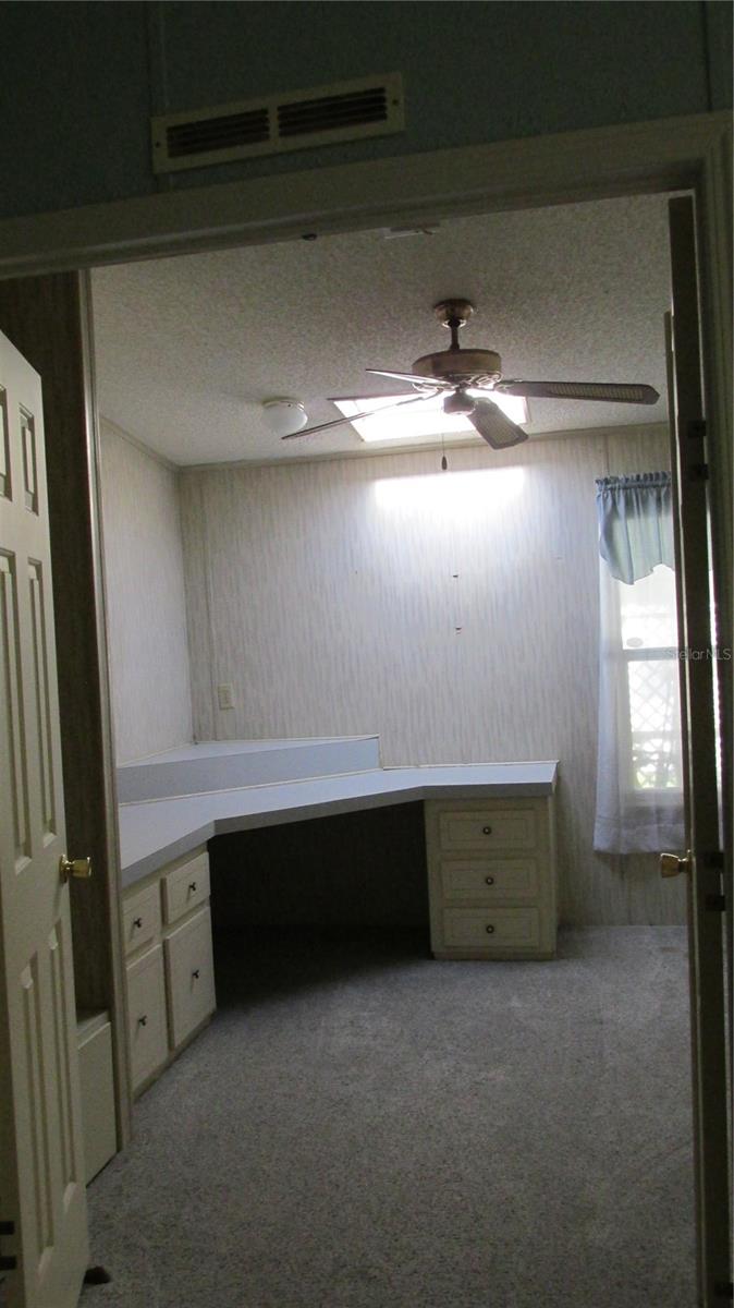 SWEETWATER GOLF & TENNIS CLUB - Residential