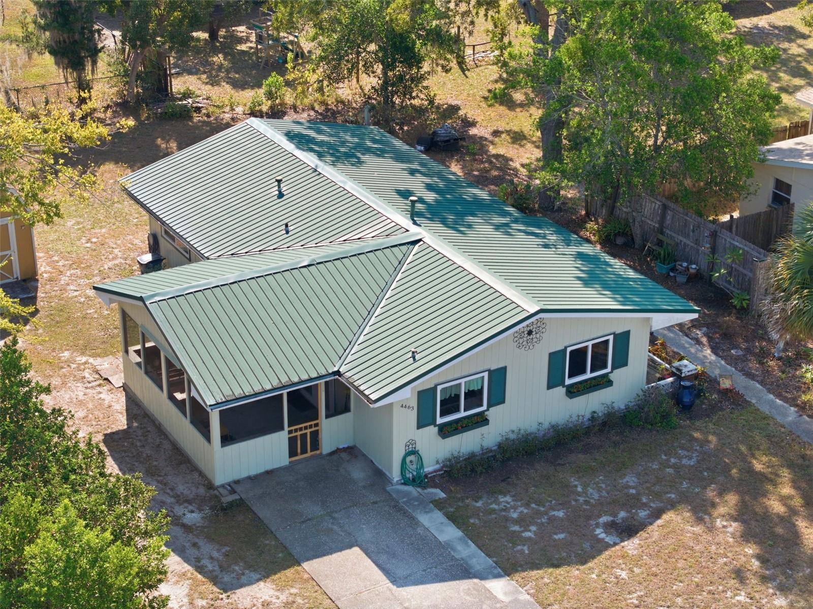 SPRING HILL - Residential