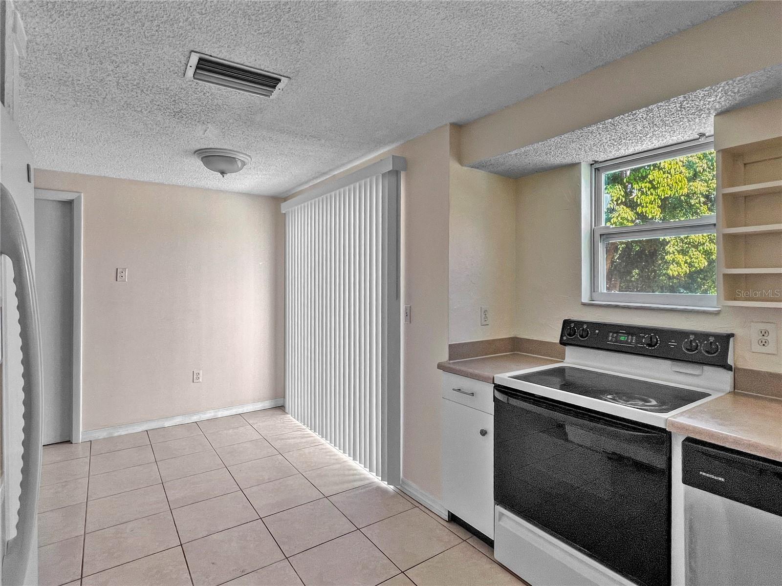 SARASOTA SPGS - Residential Lease