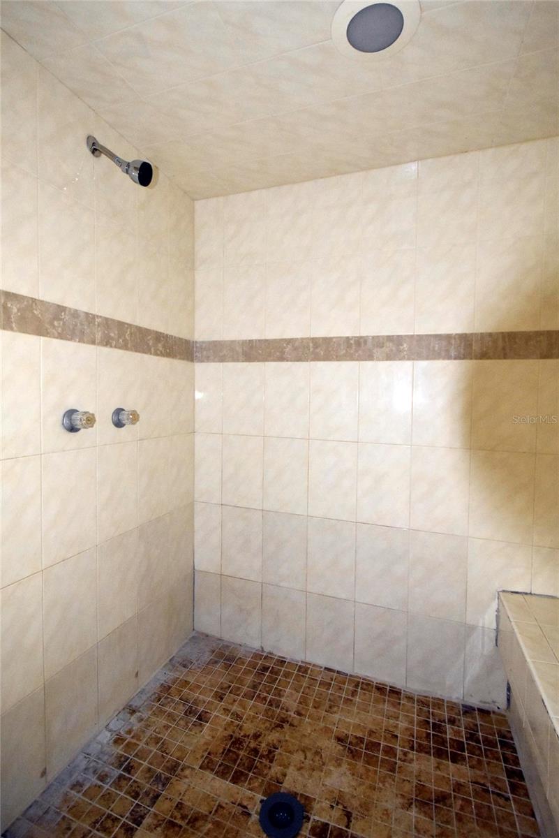 COUNTRY PLACE UNIT I - Residential