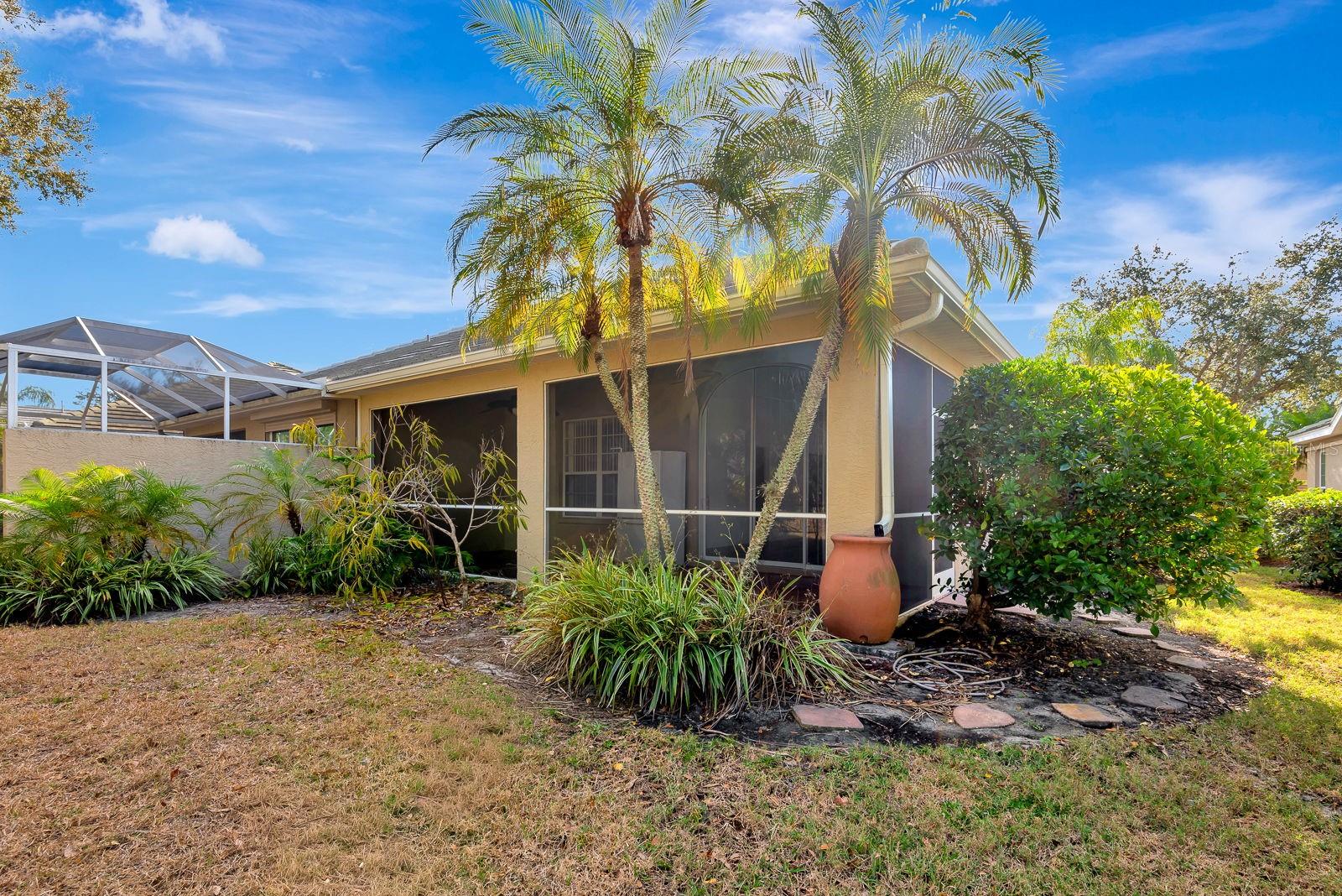 AVALON AT THE VILLAGES OF PALM-AIRE 1 - Residential