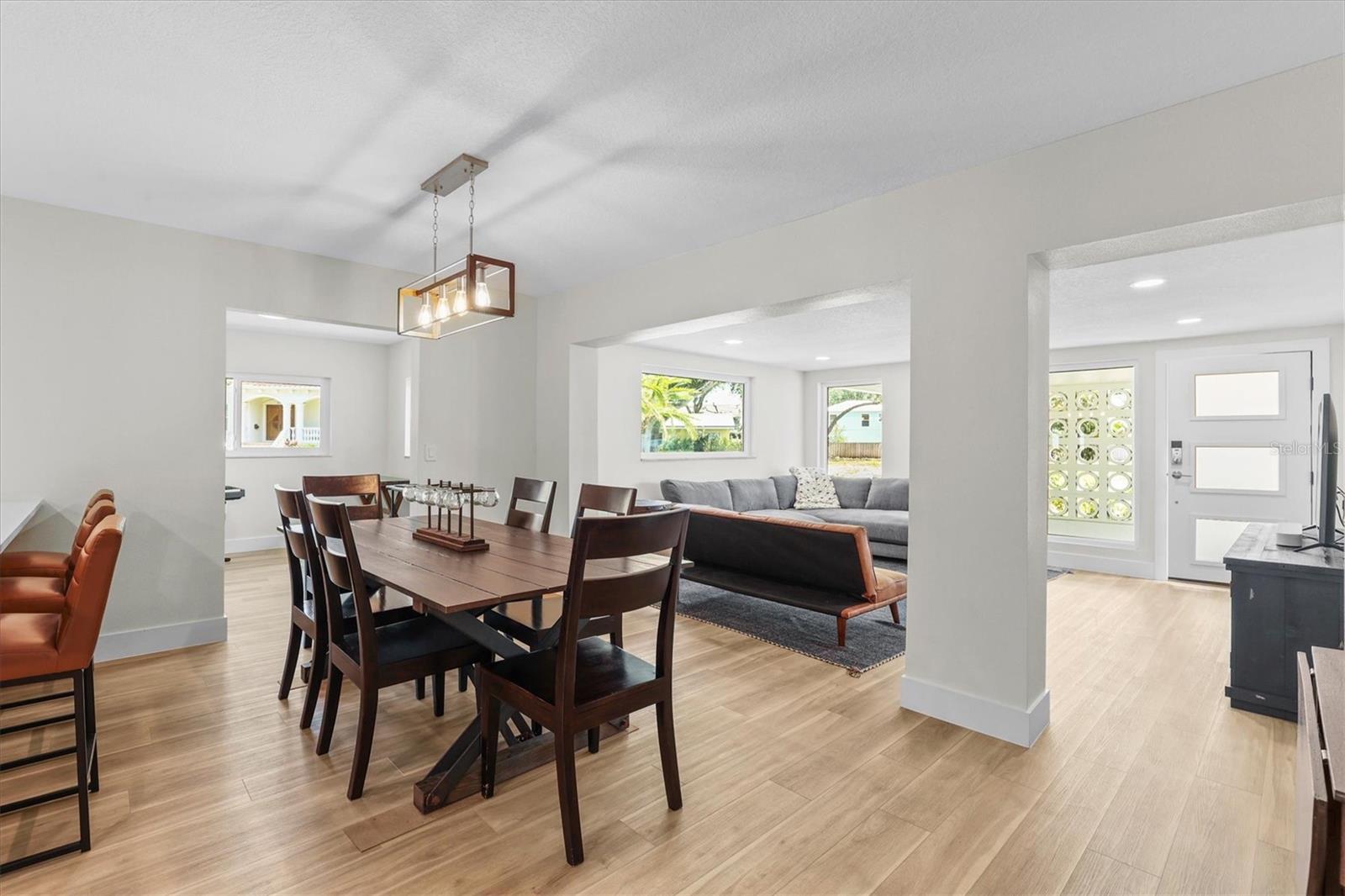 DAVIS ISLANDS - Residential