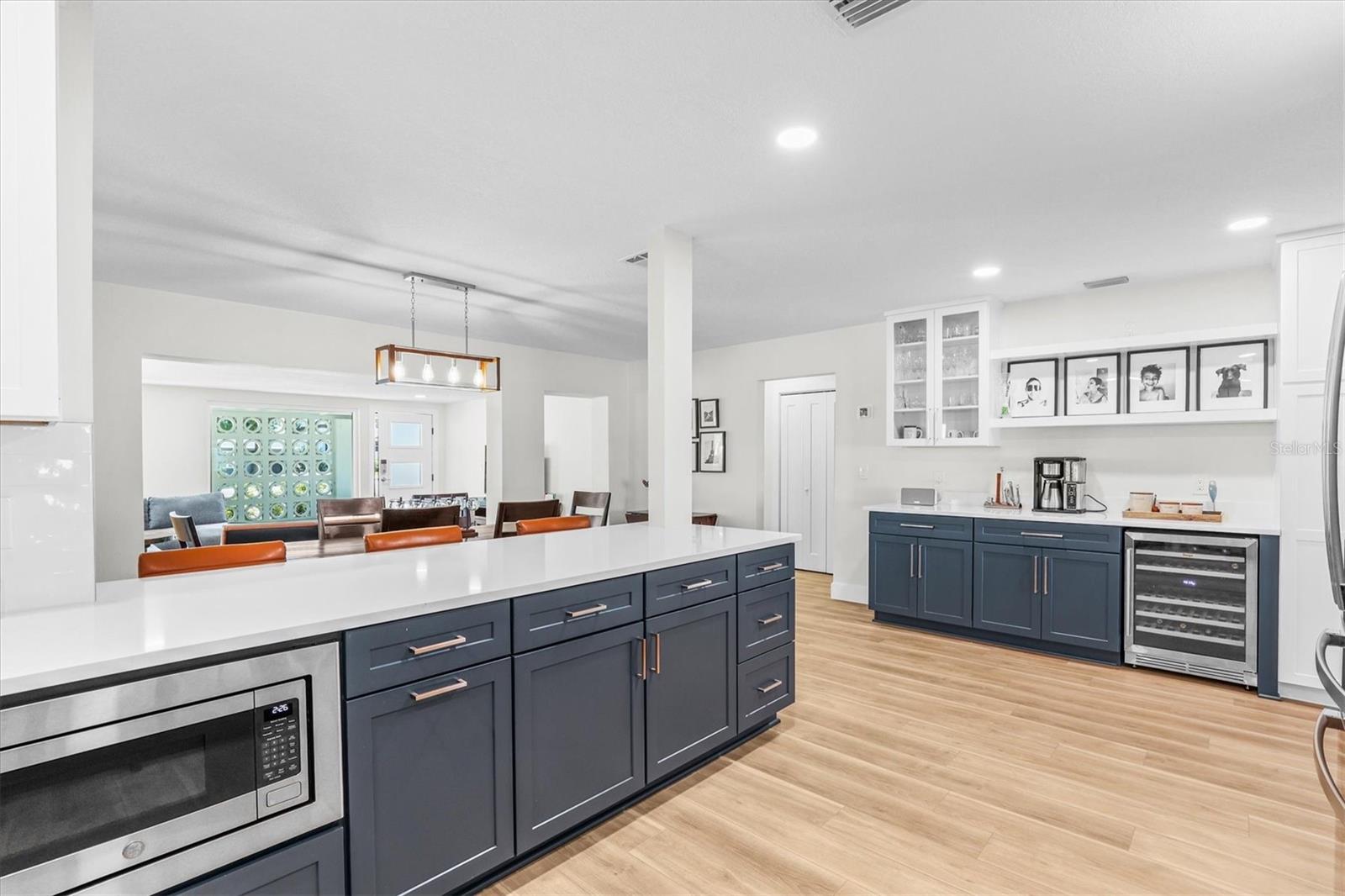 DAVIS ISLANDS - Residential