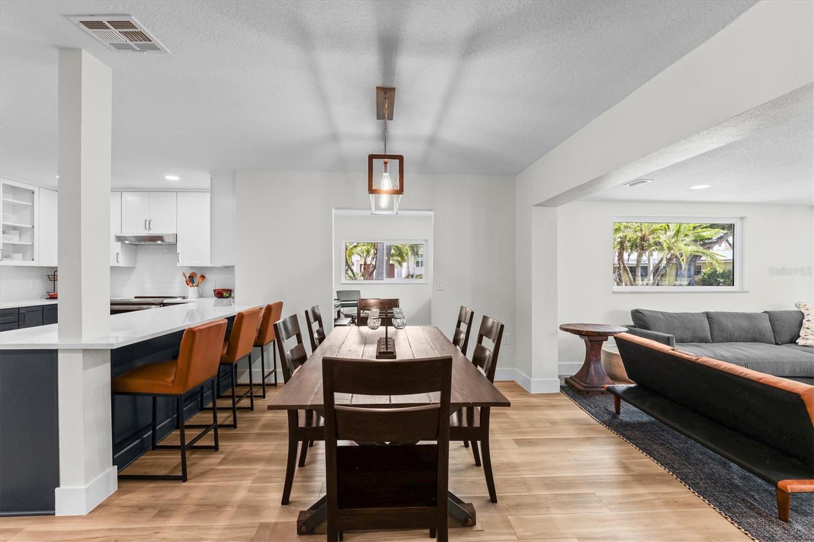 DAVIS ISLANDS - Residential