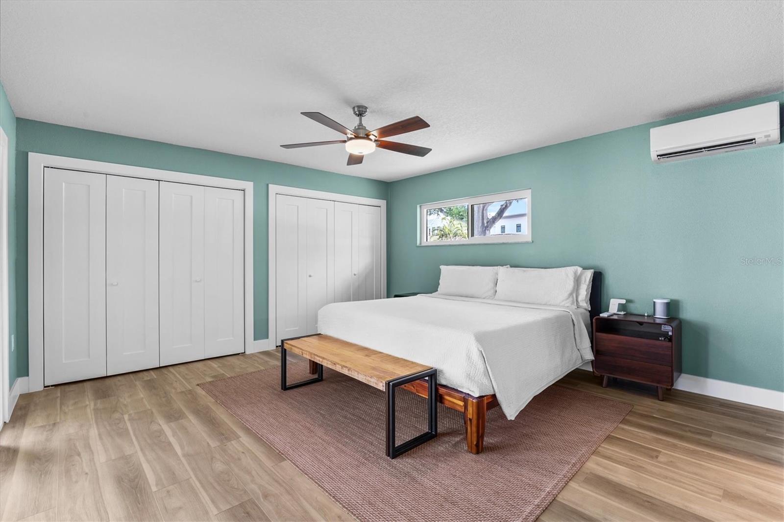 DAVIS ISLANDS - Residential