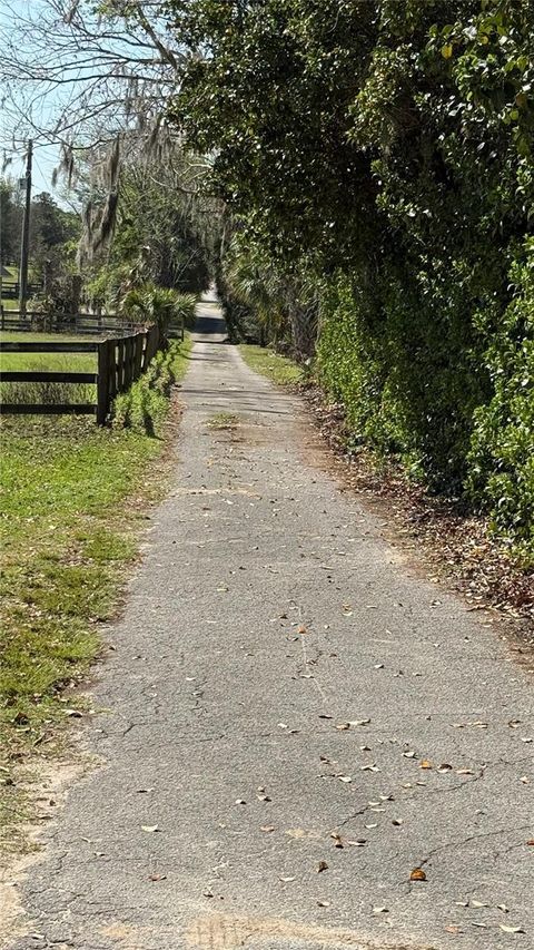 Tiny photo for 7905 NW 118th Court, Ocala, FL 34482 (MLS # OM720525)