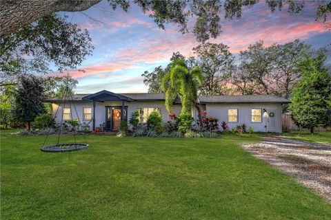 A home in TAMPA