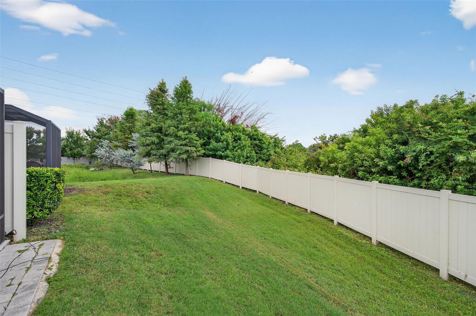 TOWNS AT BELLEAIR GROVE - Residential Lease