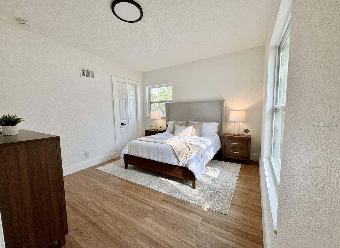 KINGSWOOD MANOR - Residential