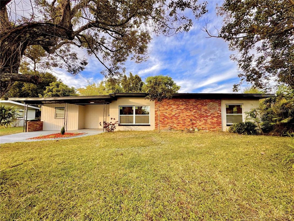 Photo of 1301 Malone Drive, Orlando, FL 32810 (MLS # S5140204)