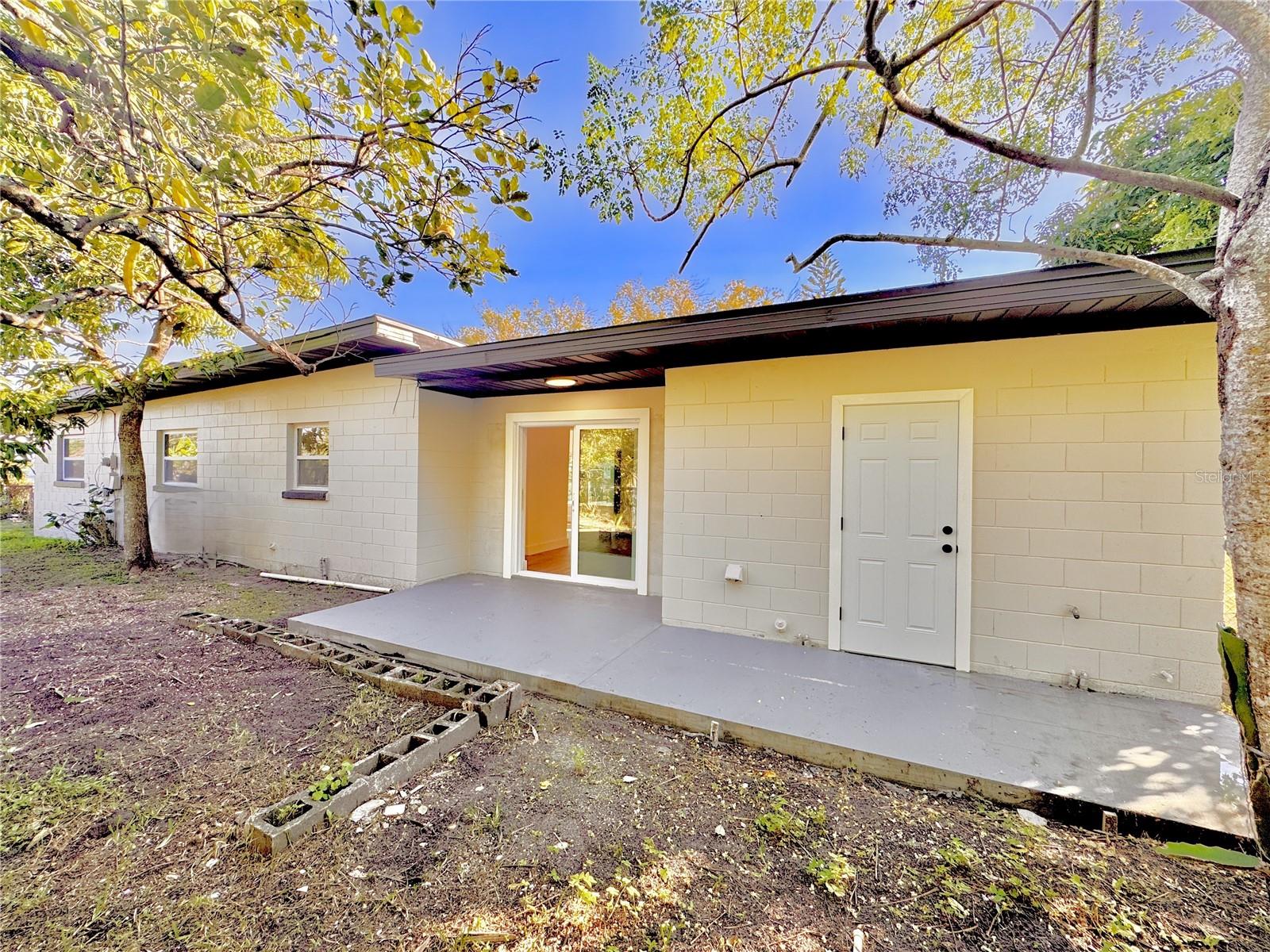 KINGSWOOD MANOR - Residential