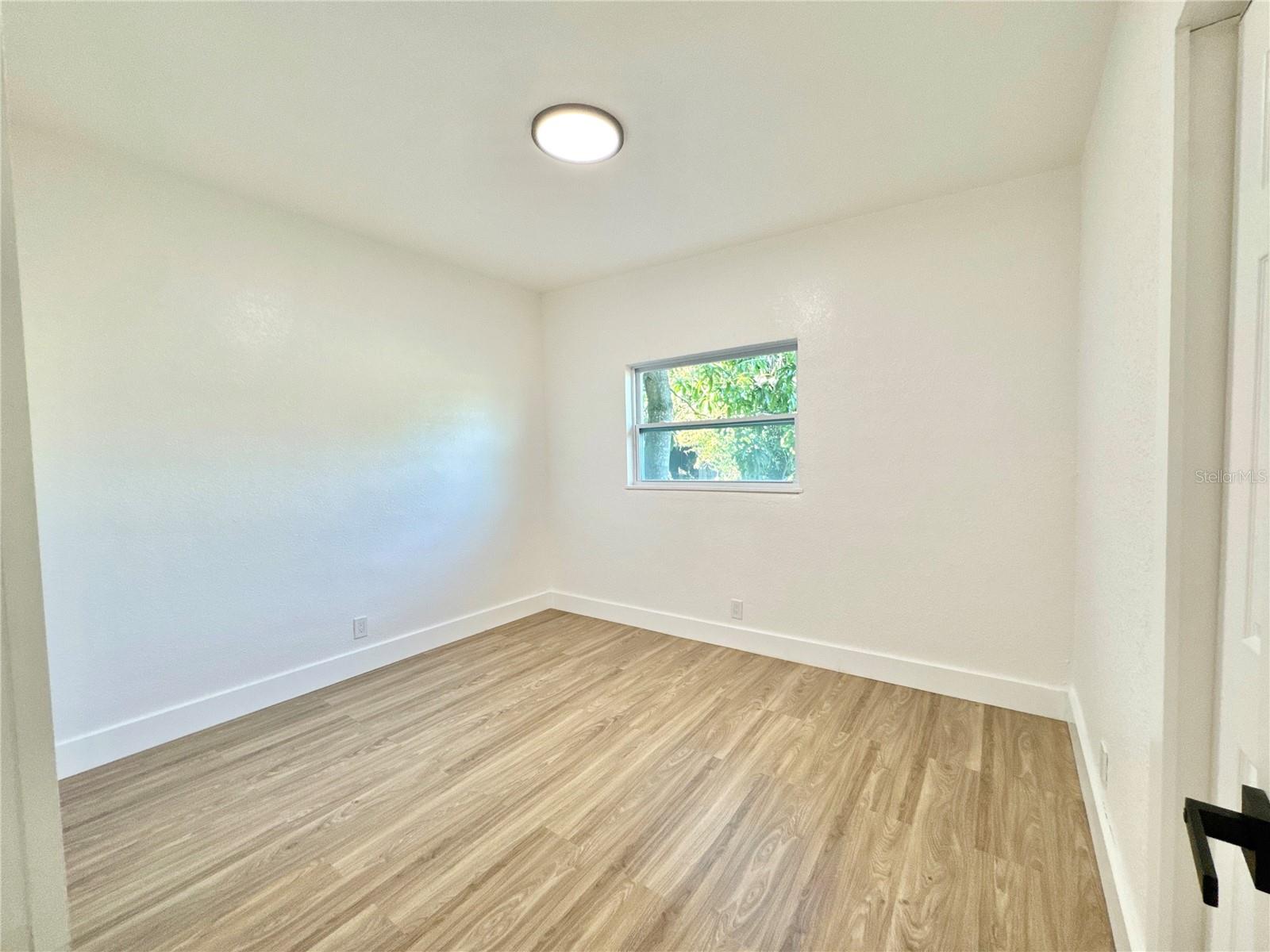 KINGSWOOD MANOR - Residential