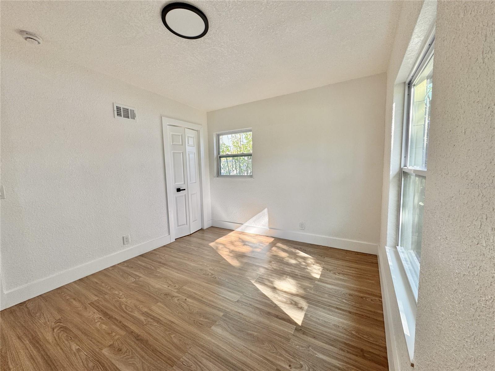 KINGSWOOD MANOR - Residential