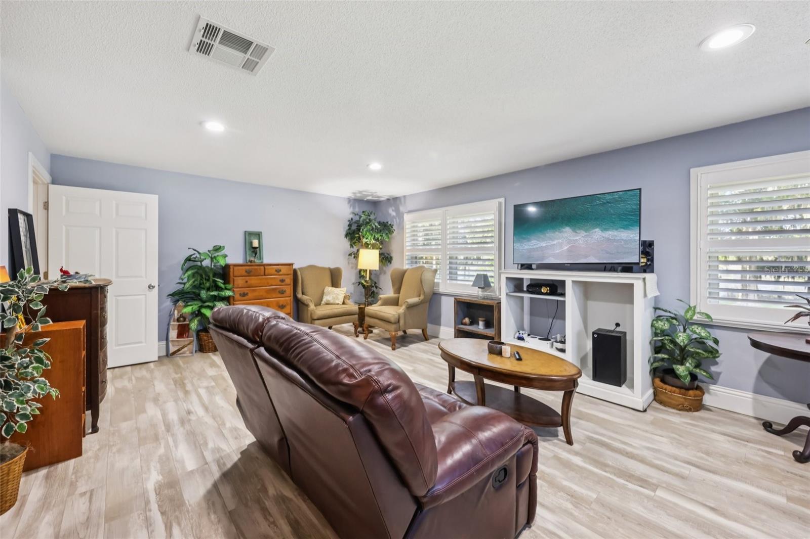 LEESBURG PALMORA PARK ANNEX - Residential