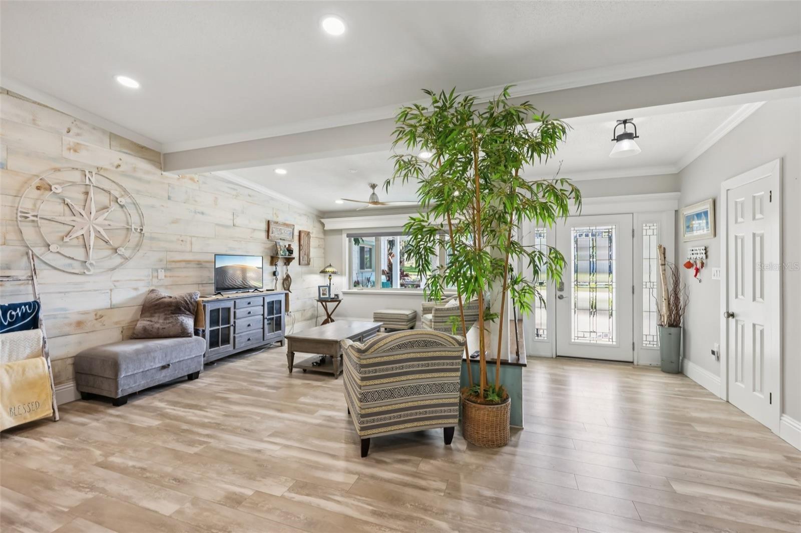 LEESBURG PALMORA PARK ANNEX - Residential