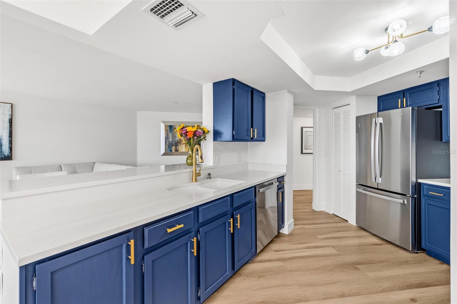 PELICAN BAY YACHT CLUB CONDO BLDG A - Residential