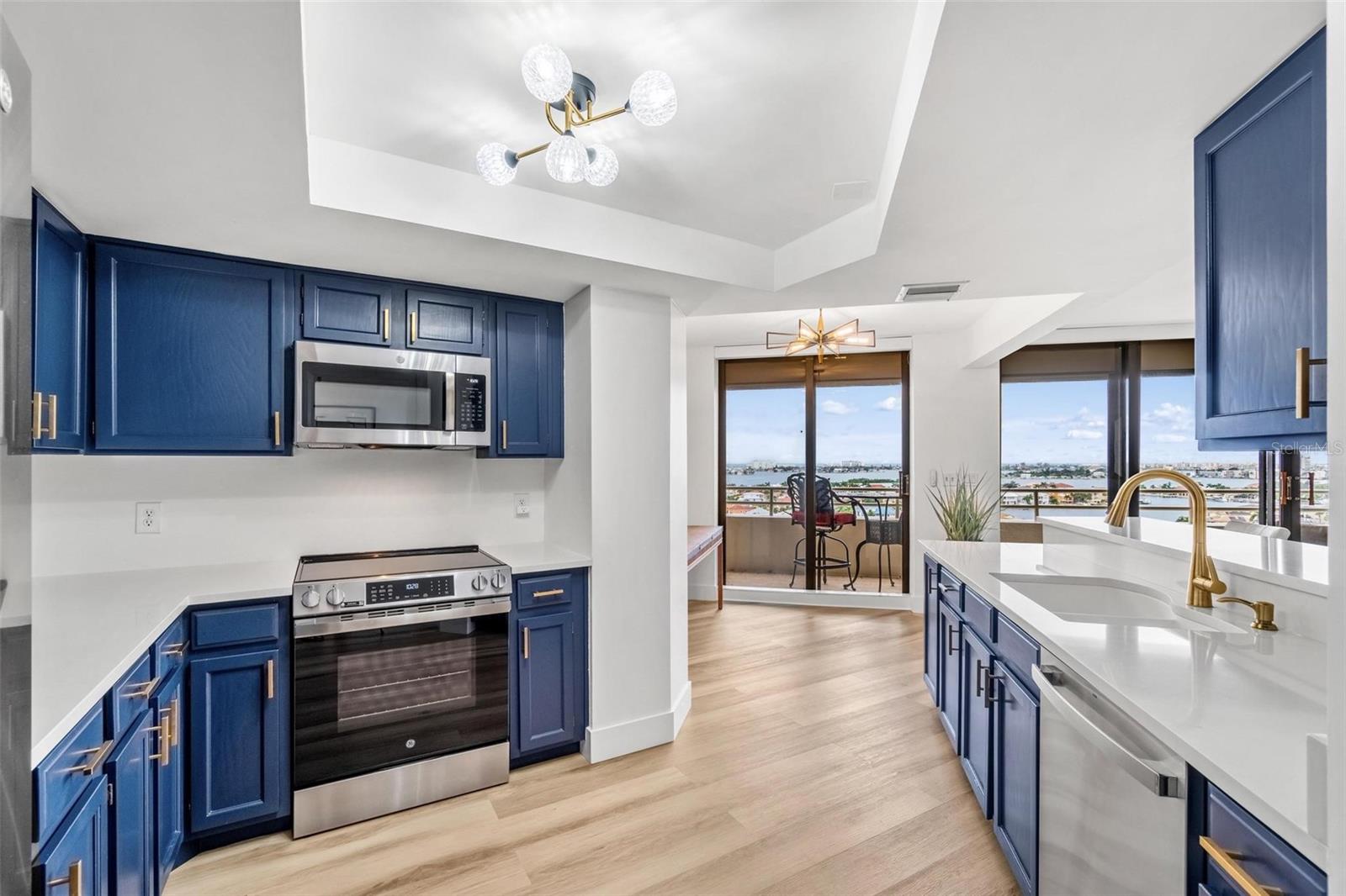 PELICAN BAY YACHT CLUB CONDO BLDG A - Residential