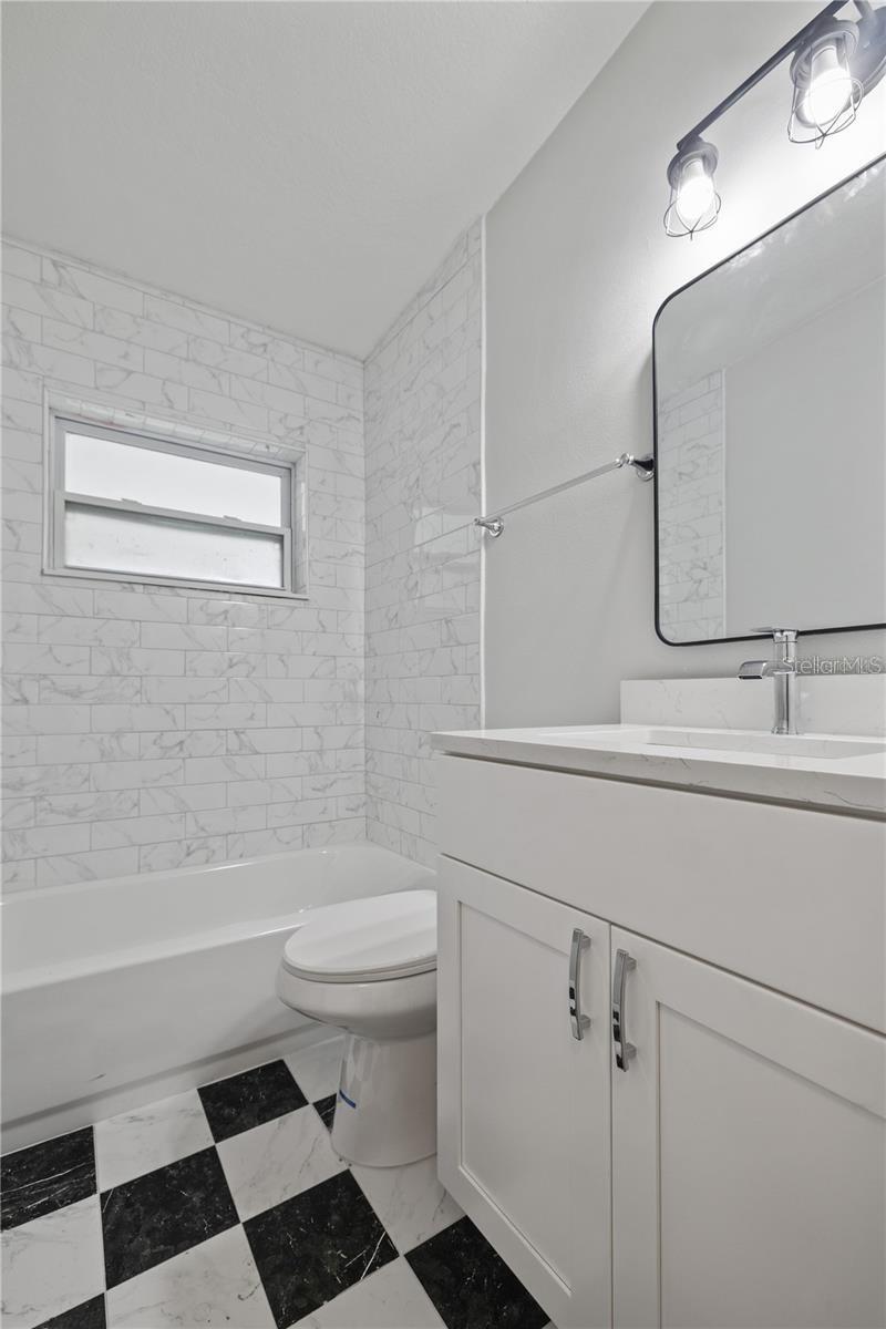 CASSON HEIGHTS - Residential Lease