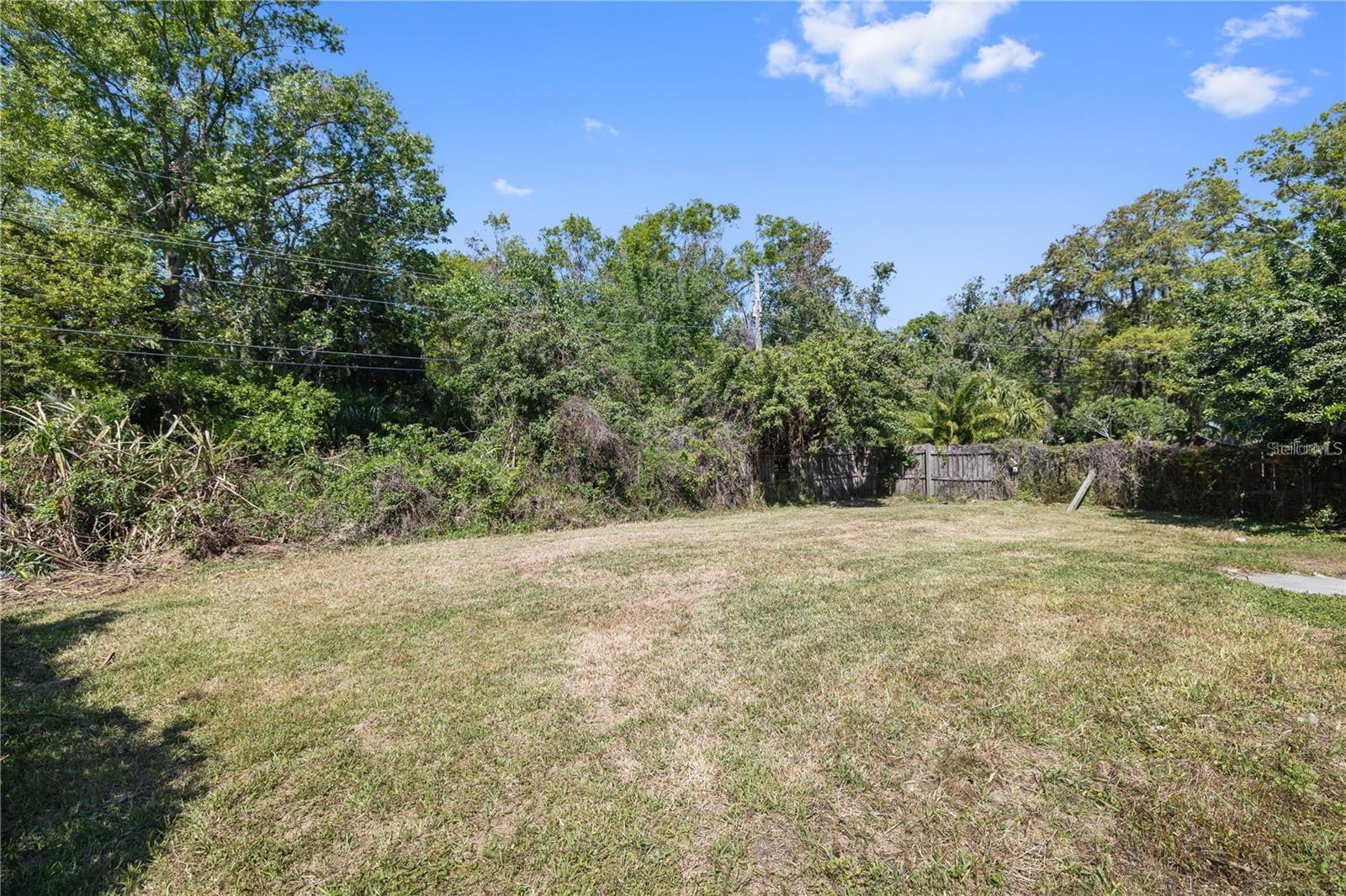 CASSON HEIGHTS - Residential Lease