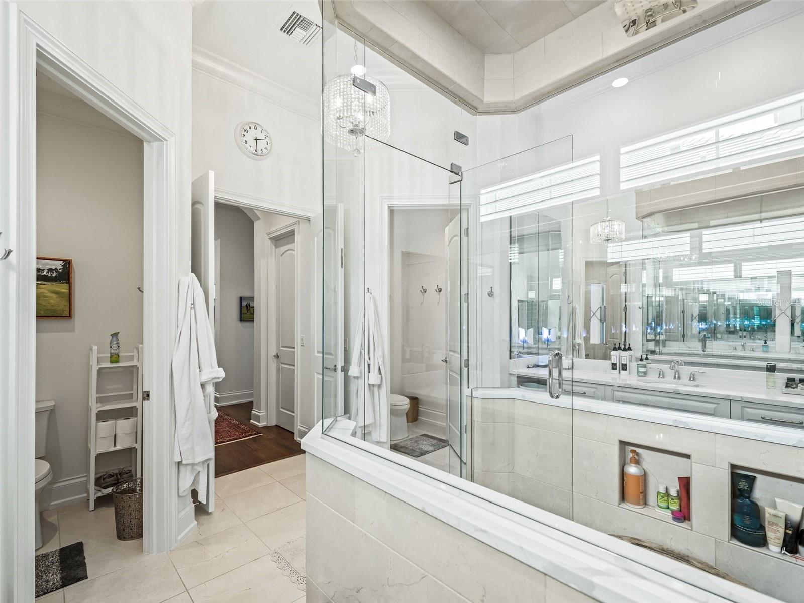 GOLDEN OCALA - Residential