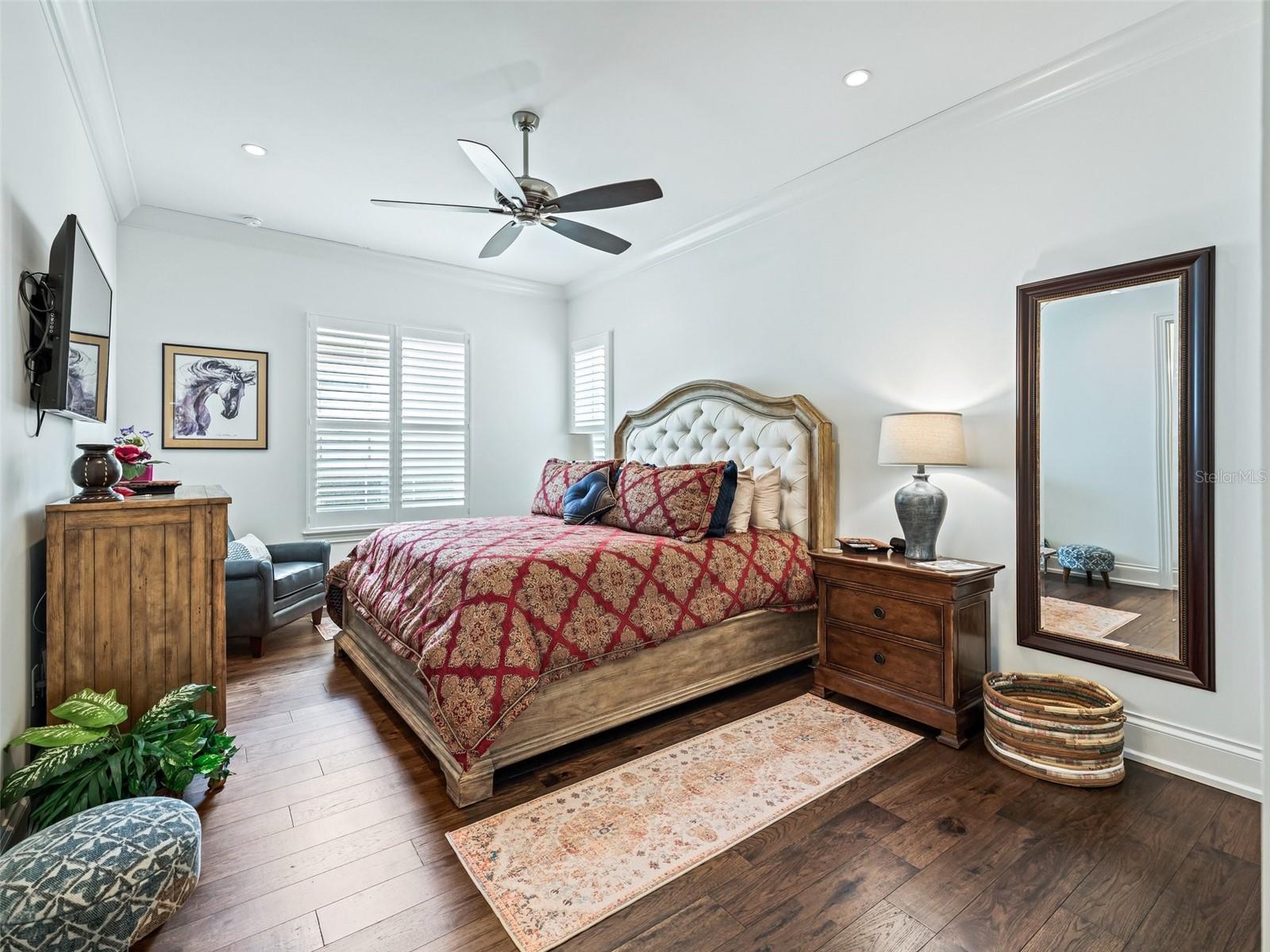 GOLDEN OCALA - Residential