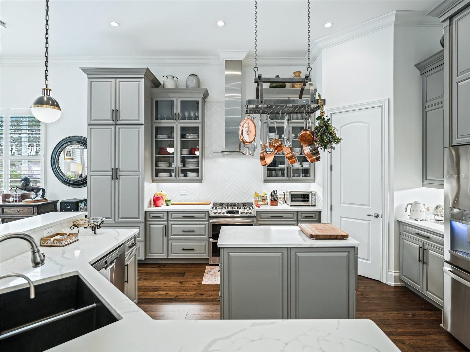 GOLDEN OCALA - Residential