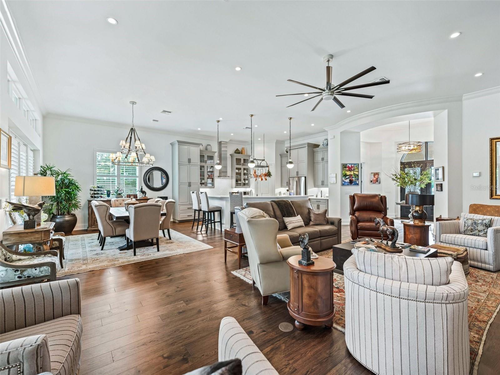 GOLDEN OCALA - Residential