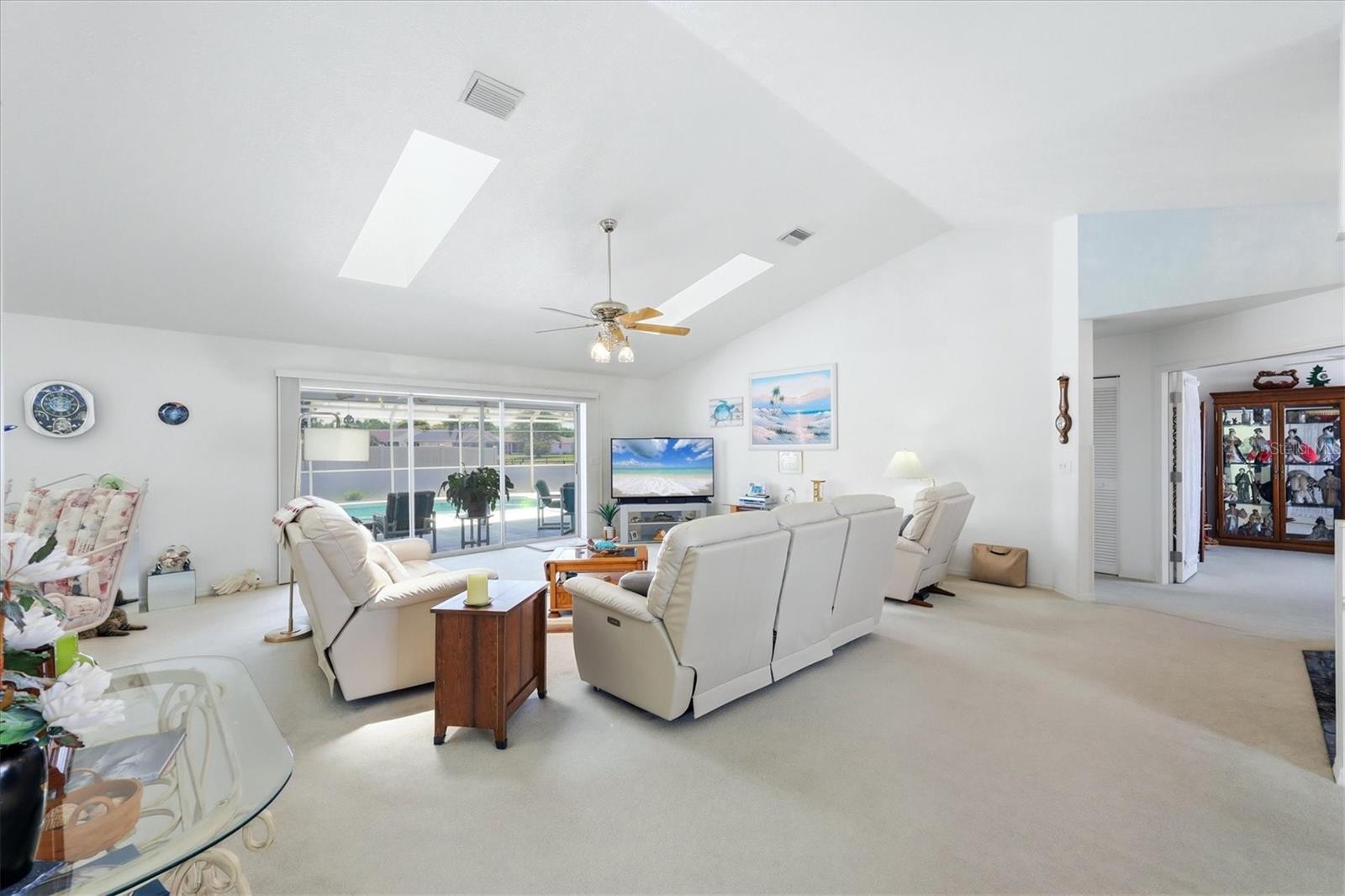 MANATEE OAKS III - Residential