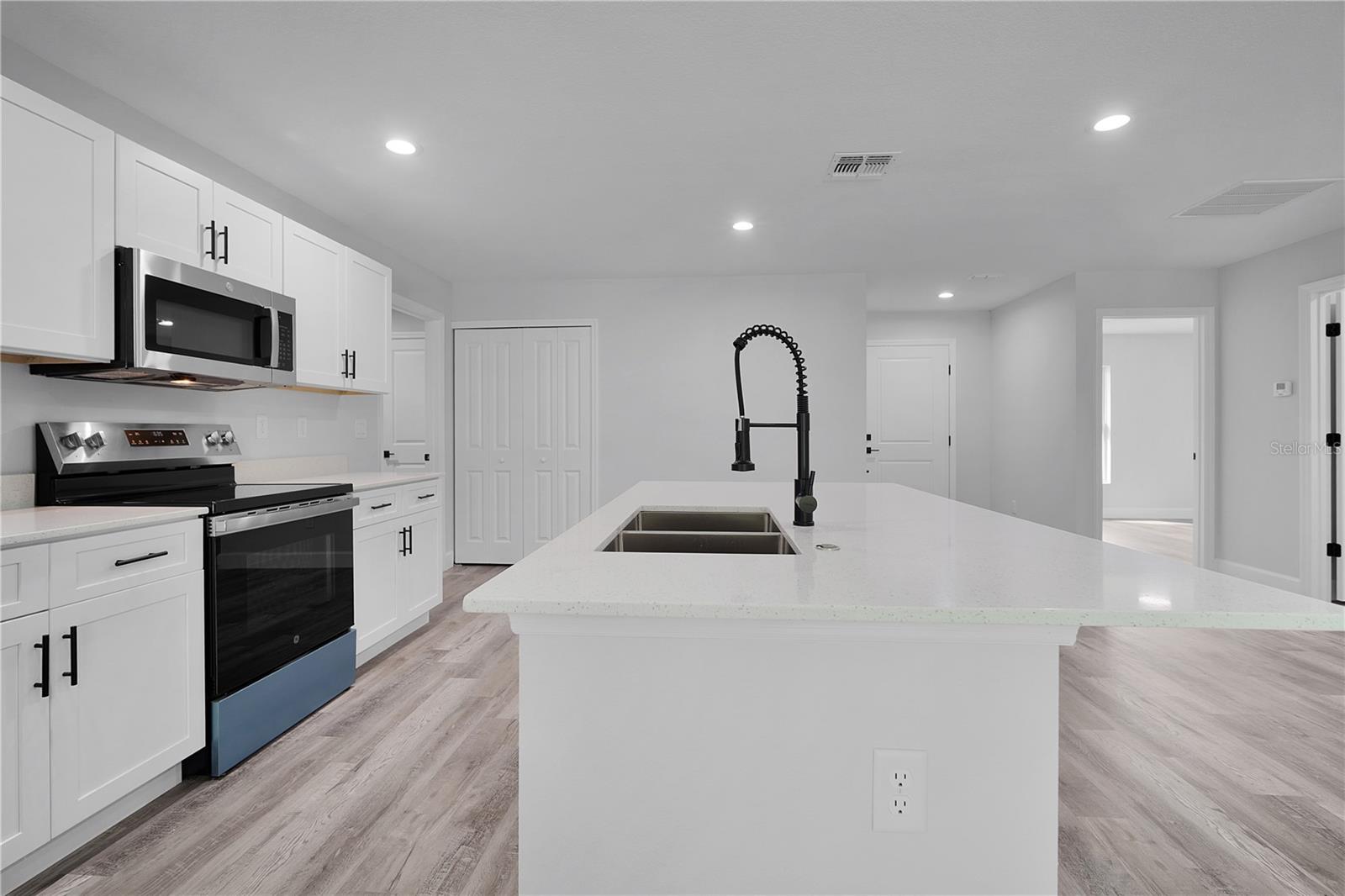 MARION OAKS UN ONE - Residential