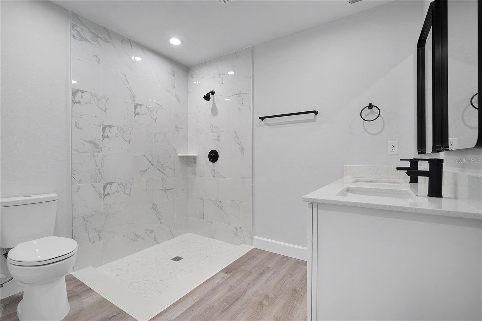 MARION OAKS UN ONE - Residential